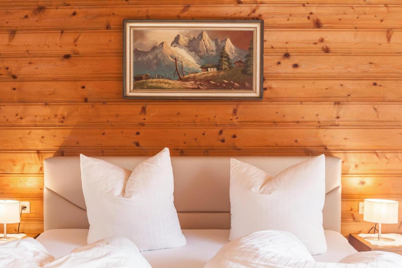 Ferienwohnung Brugger 6 Personen Kaltenbach Esterno foto