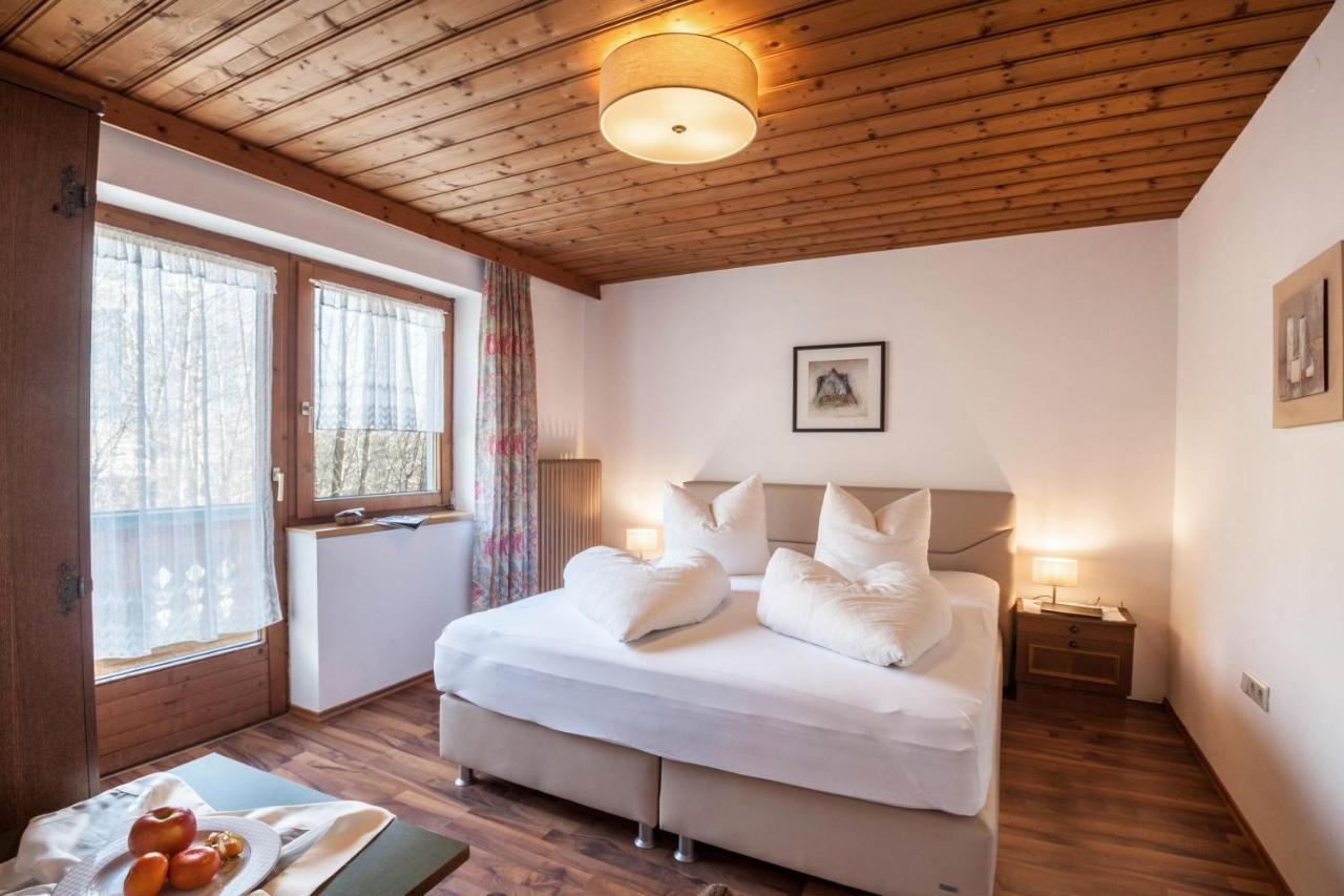 Ferienwohnung Brugger 6 Personen Kaltenbach Esterno foto